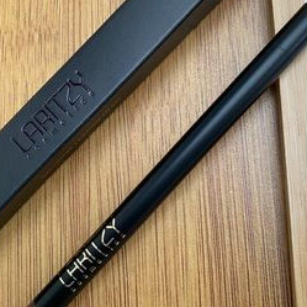 NWT/NIB Laritzy Gel Eyeliner -  Dawn
